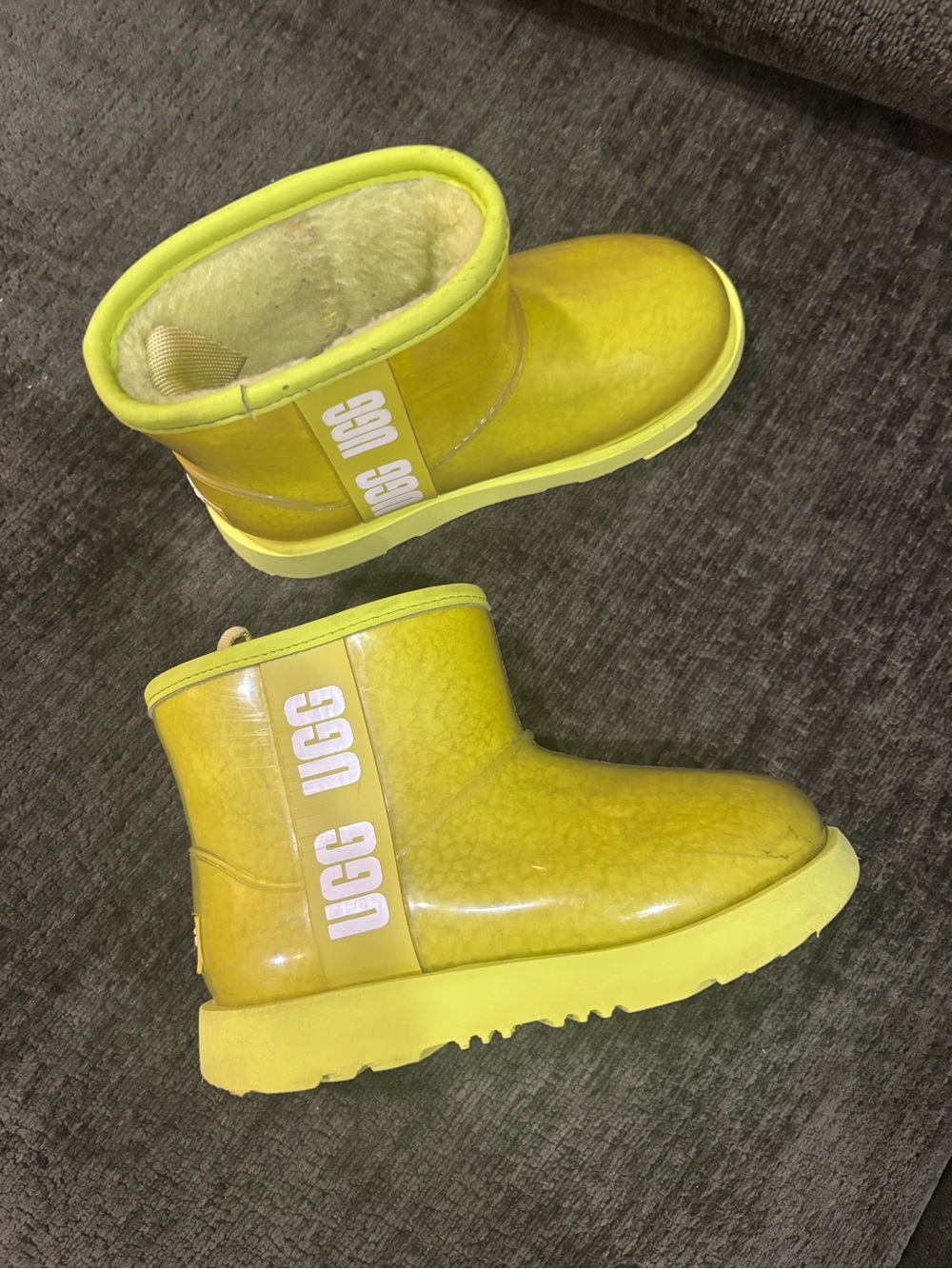 UGG Kids Waterproof Boot Lined Lime Green Clear Mini II Girls 12 US (F27020H)
